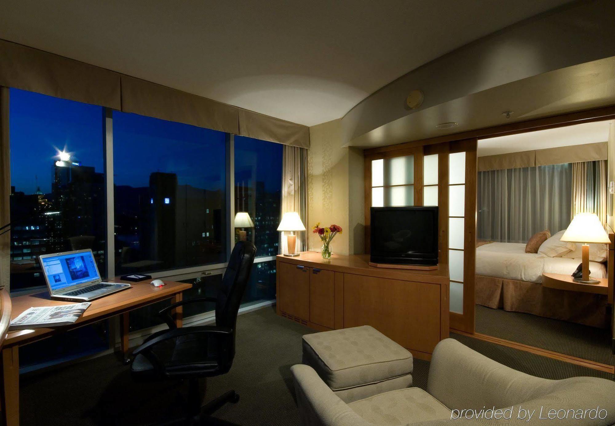 Delta Hotels By Marriott Vancouver Downtown Suites Bilik gambar