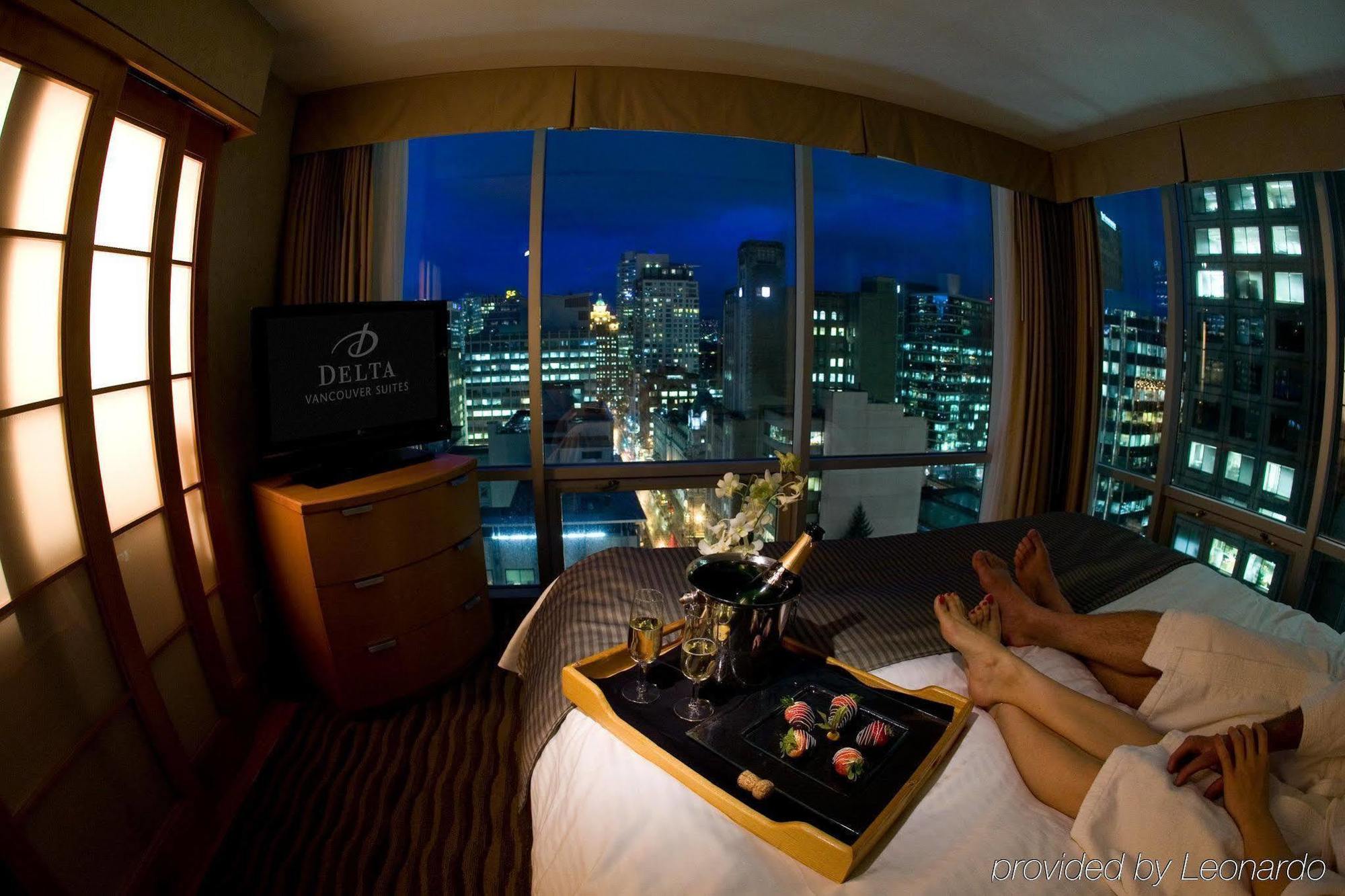 Delta Hotels By Marriott Vancouver Downtown Suites Bilik gambar